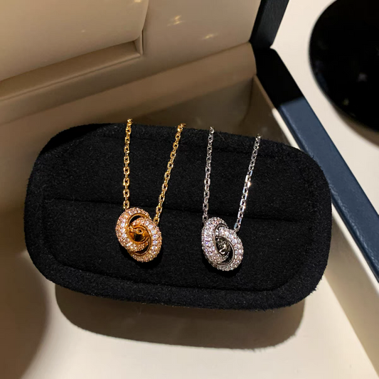 Twisted Pavé Pendant Necklace