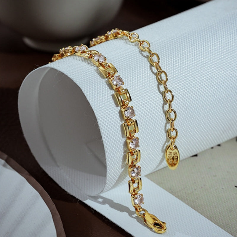Golden Radiance Chain Bracelet
