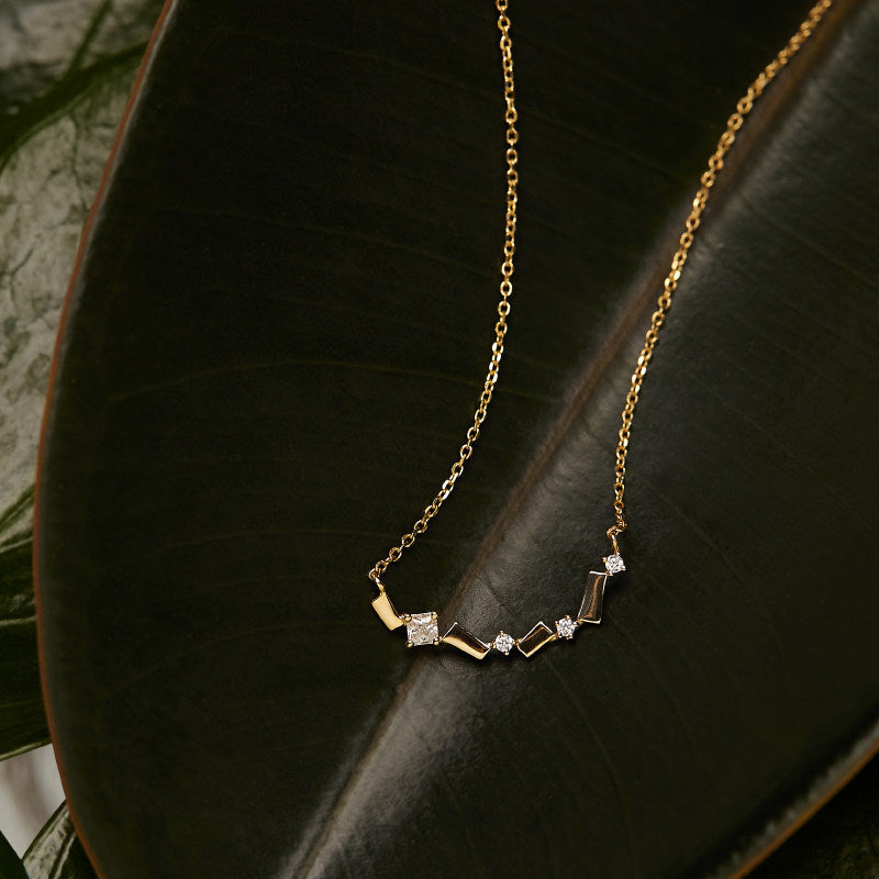 Zig-Zag Diamond Bar Necklace