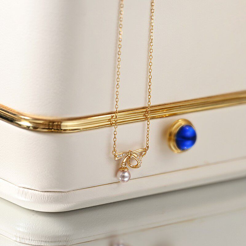 Bow & Pearl Drop Necklace