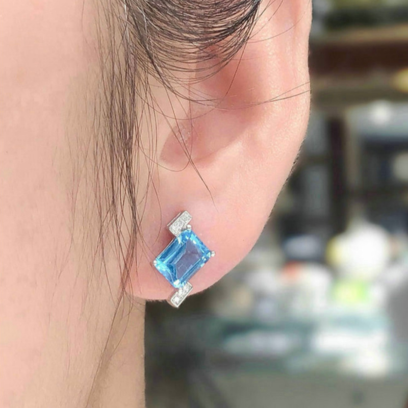 Ocean Glow Aquamarine Studs