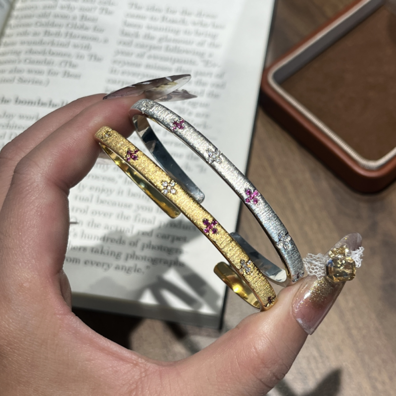 Vintage Clover Zircon Bangle & Ring Set