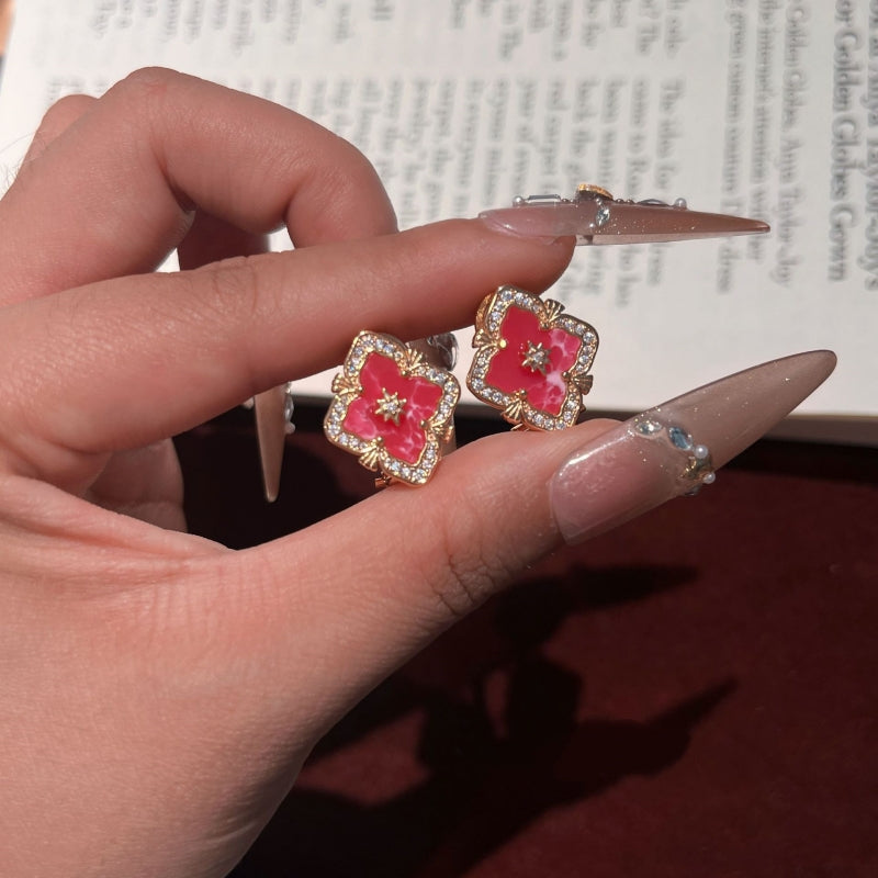 Scarlet Clover Luck Jewelry Set