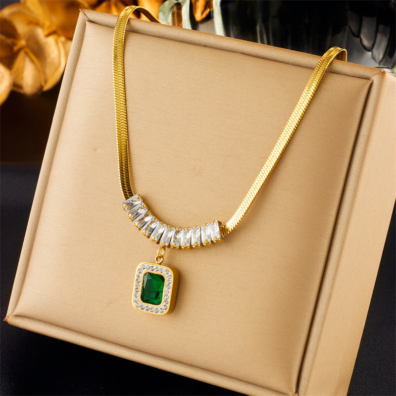 Vintage Emerald Halo Set
