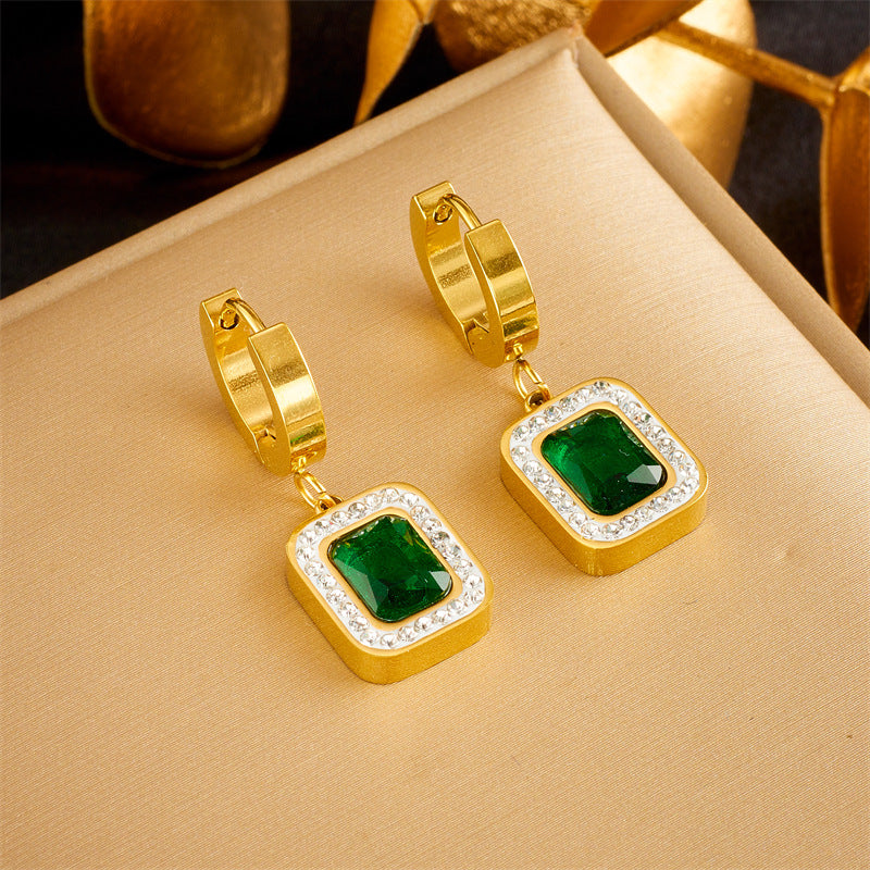 Vintage Emerald Halo Set