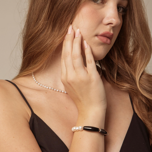 Handmade Black Onyx Pearl  Bracelet